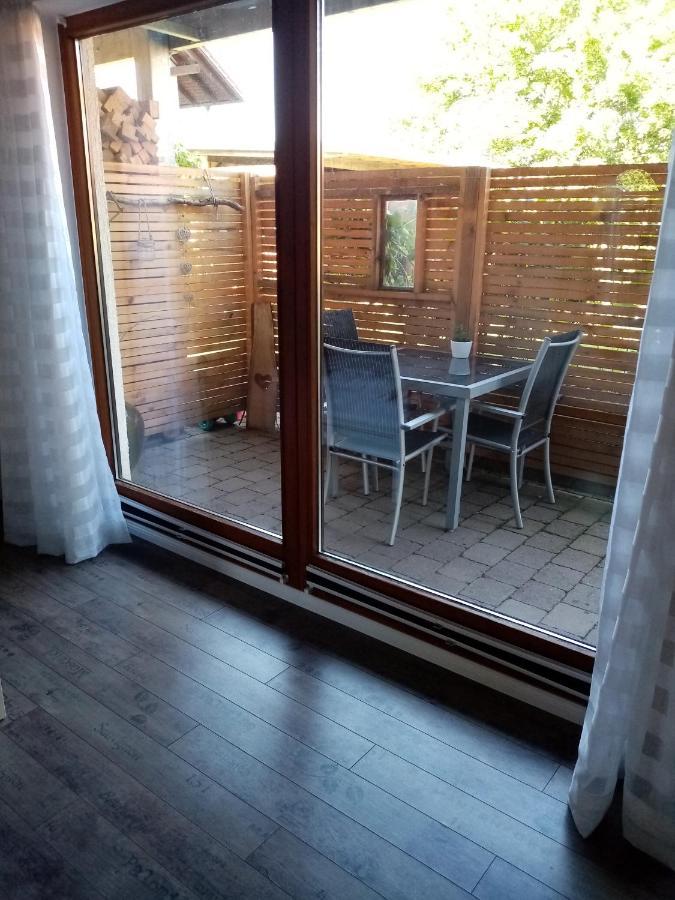 Schoene Einzimmer Zwischen Bodensee Und Allgaeu Apartment Neukirch (Tubingen)