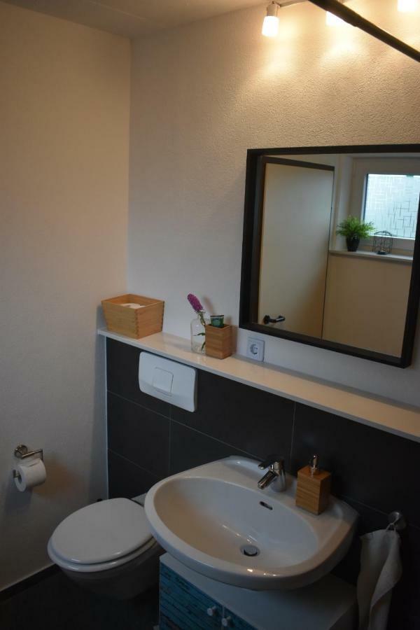 Apartment Schoene Einzimmer Zwischen Bodensee Und Allgaeu Neukirch (Tubingen)